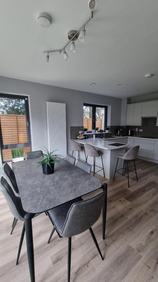 Entire Modern Home With Seaview And Parking Wicklow Eksteriør billede