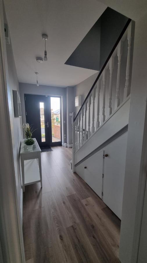 Entire Modern Home With Seaview And Parking Wicklow Eksteriør billede