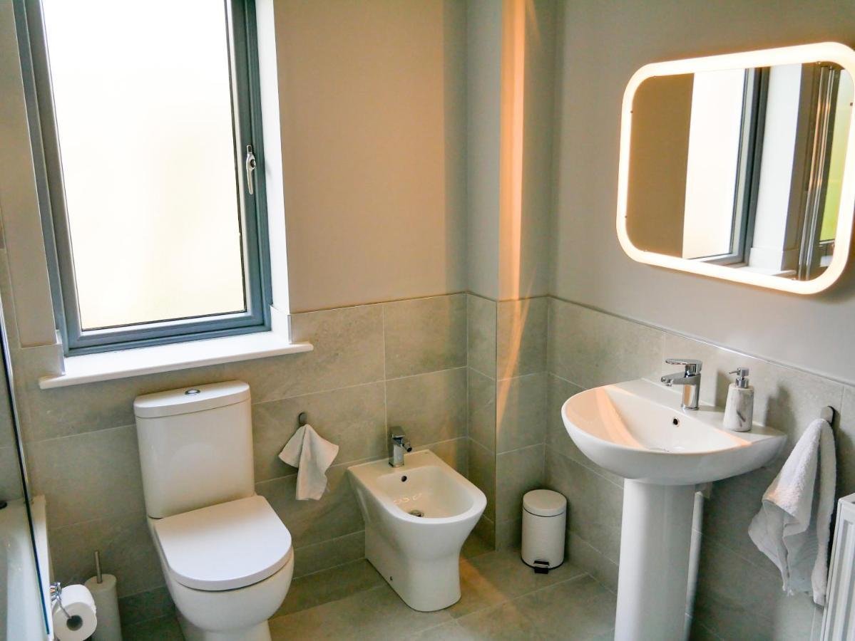 Entire Modern Home With Seaview And Parking Wicklow Eksteriør billede